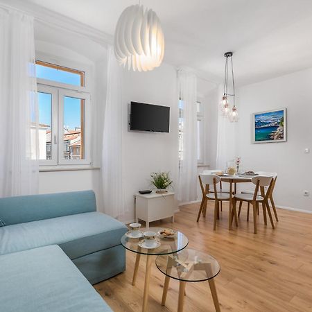 Cozy On Korzo Apartments Rijeka Room photo